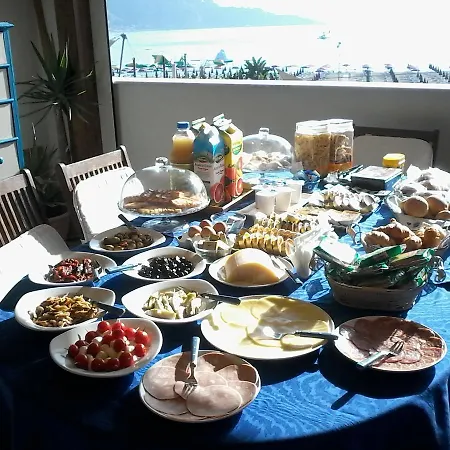 Baia Delle Sirene Bed and breakfast Giardini-Naxos